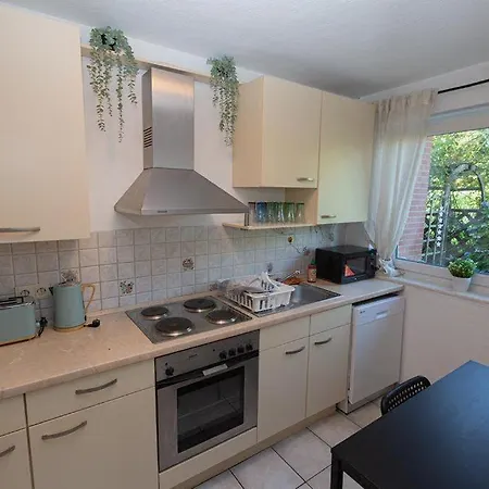 Ferienhaus Monteurszimmer Flotte Lotte شقة *