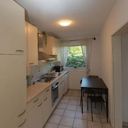 Ferienhaus Monteurszimmer Flotte Lotte *