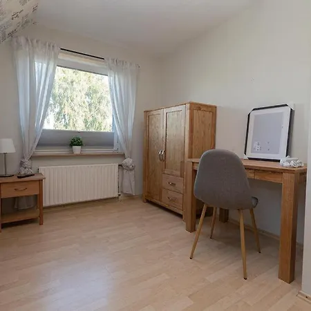 Ferienhaus Monteurszimmer Flotte Lotte شقة *